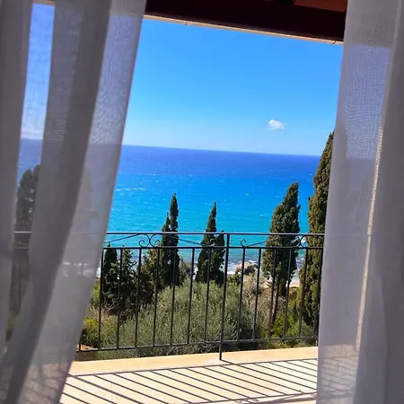 Stefanos By Sv Alians Agios Gordios (Corfu)