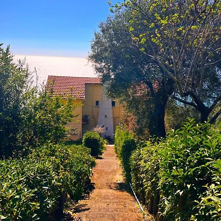 Stefanos By Sv Alians Agios Gordios (Corfu)